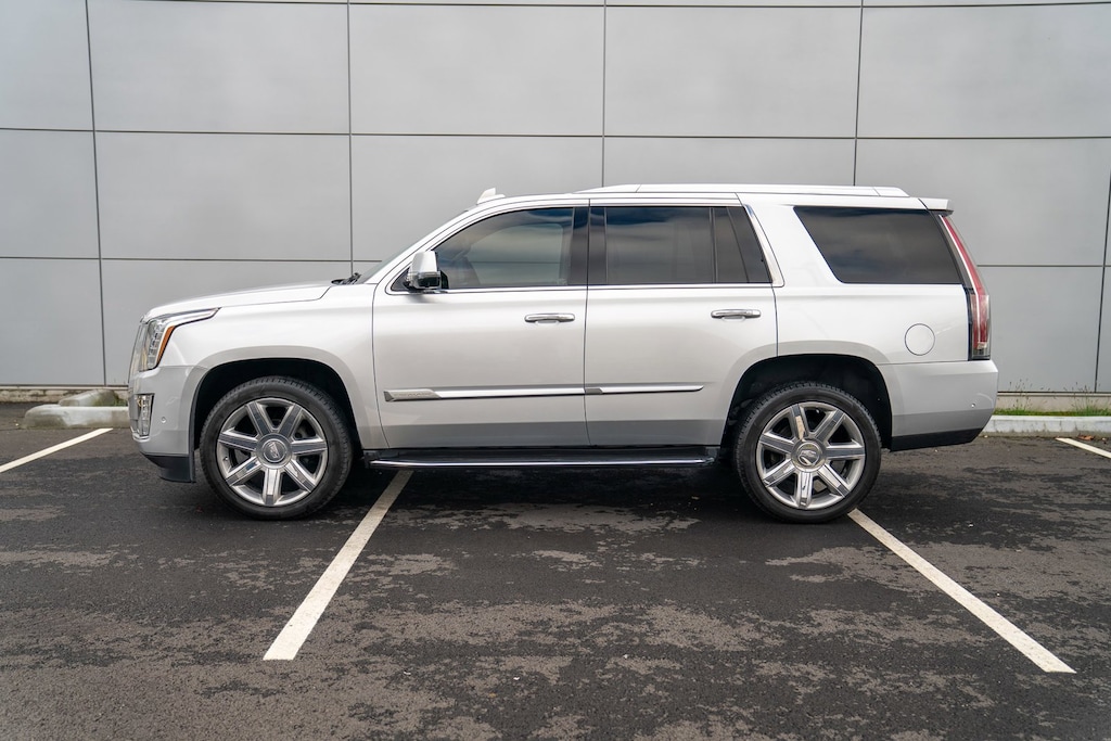 Used 2018 CADILLAC Escalade Premium Luxury SUV