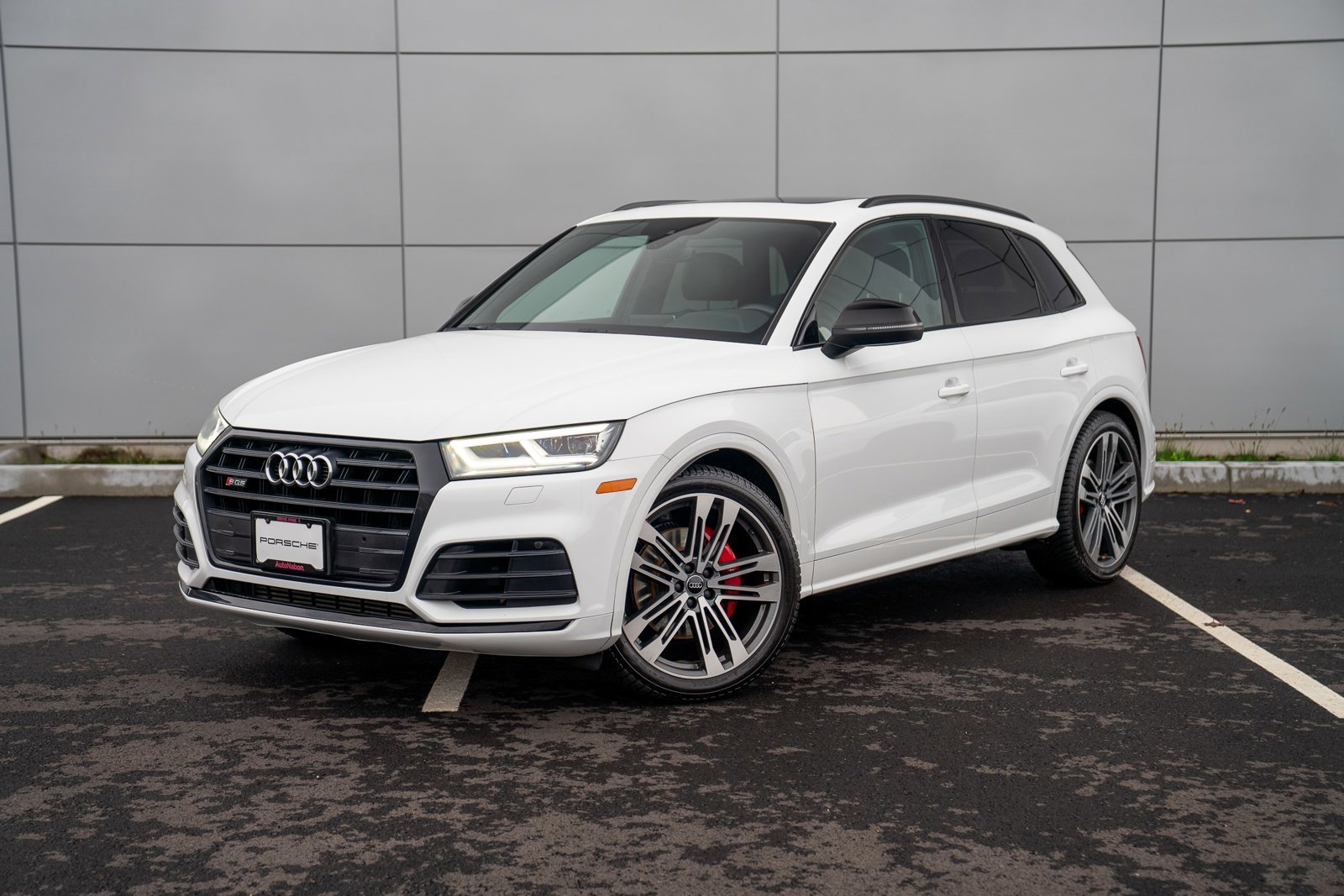 2019 Audi SQ5 Premium Plus's photo