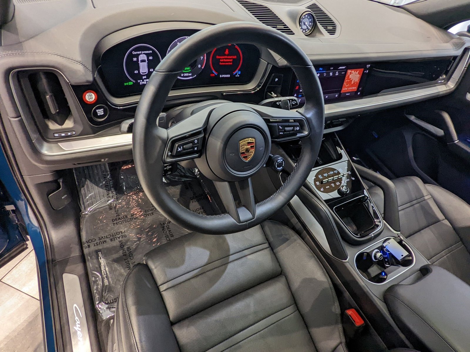 2024 Porsche Cayenne E-Hybrid photo 4