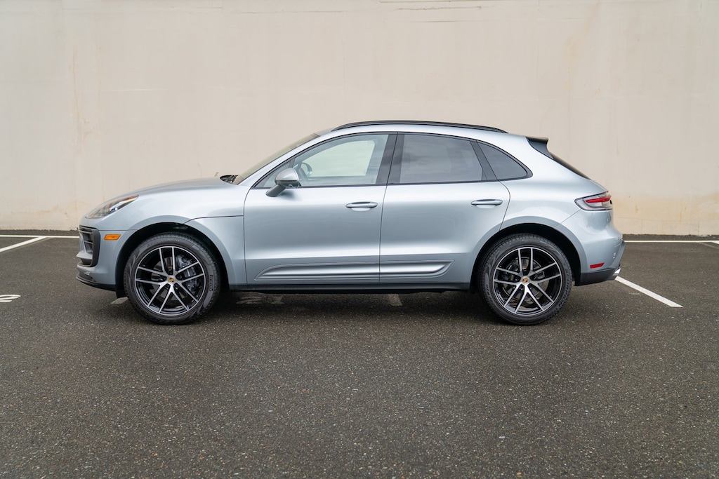 Certified 2025 Porsche Macan SUV