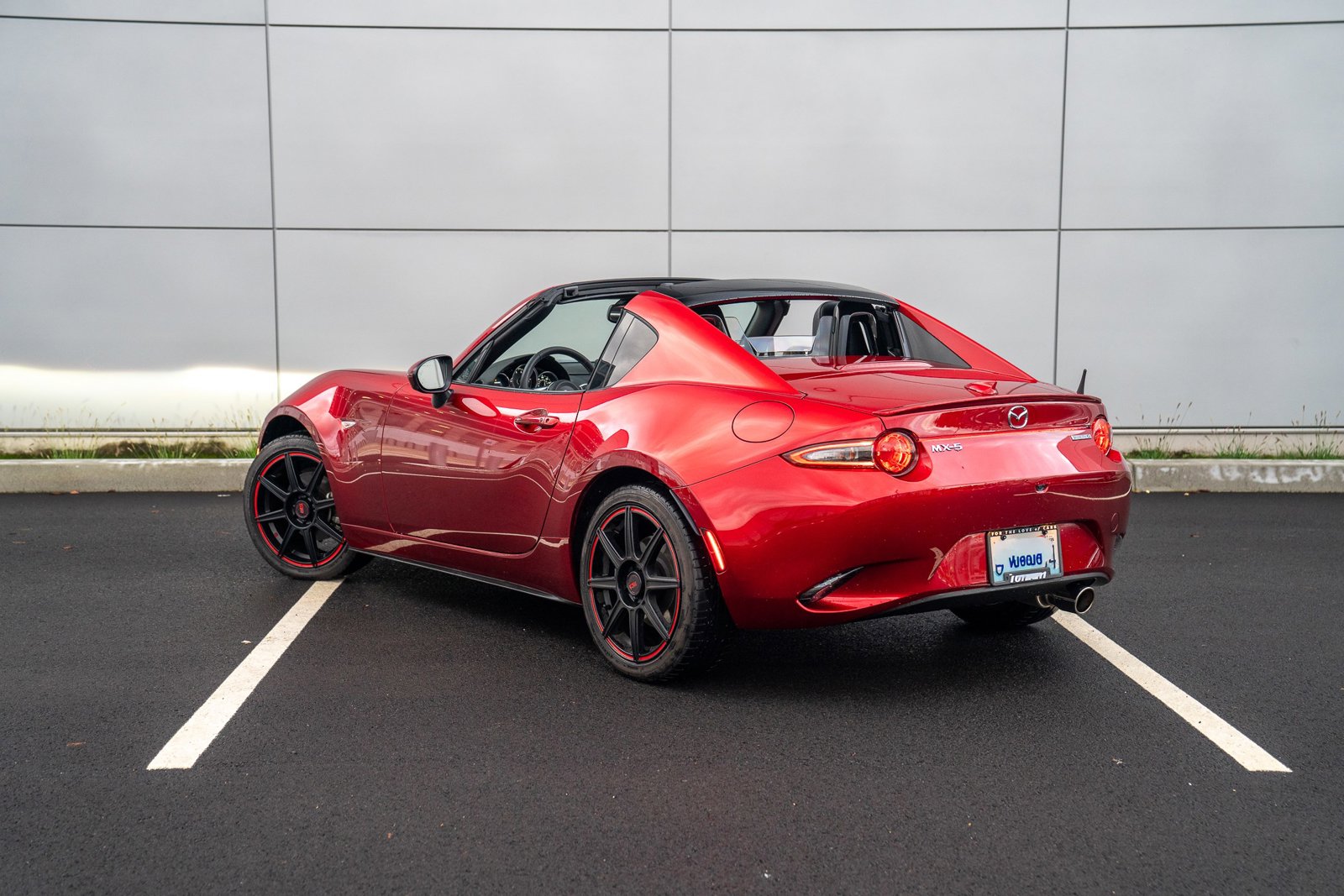 2023 Mazda MX-5 Miata Miata RF Grand Touring photo 3