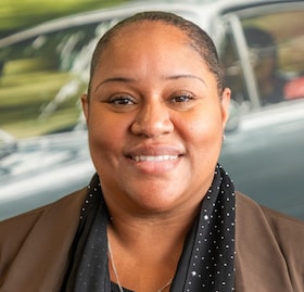 Staff member Najwah Shabazz from ID_73761e48ac78