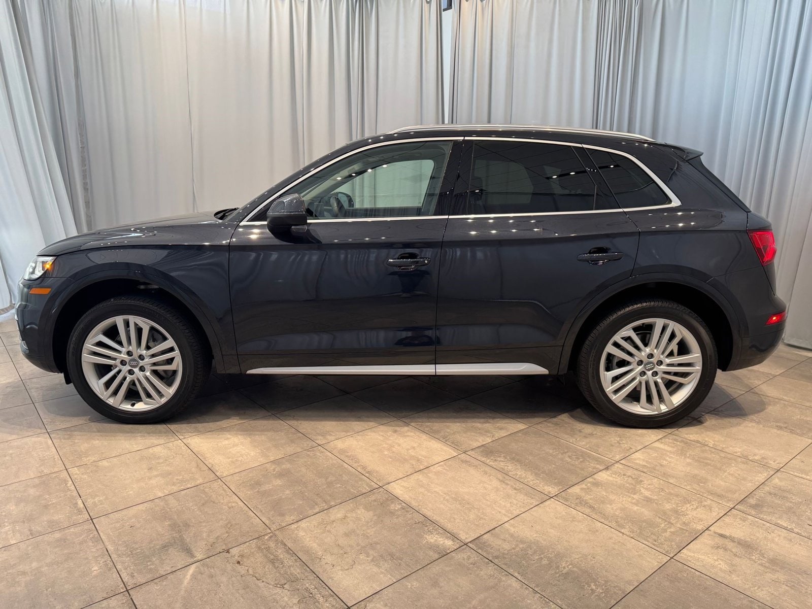 Used 2018 Audi Q5 Premium Plus with VIN WA1BNAFY5J2220201 for sale in Bellevue, WA