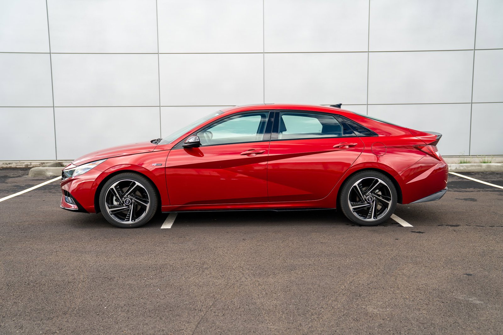 2023 Hyundai Elantra N Line photo 2