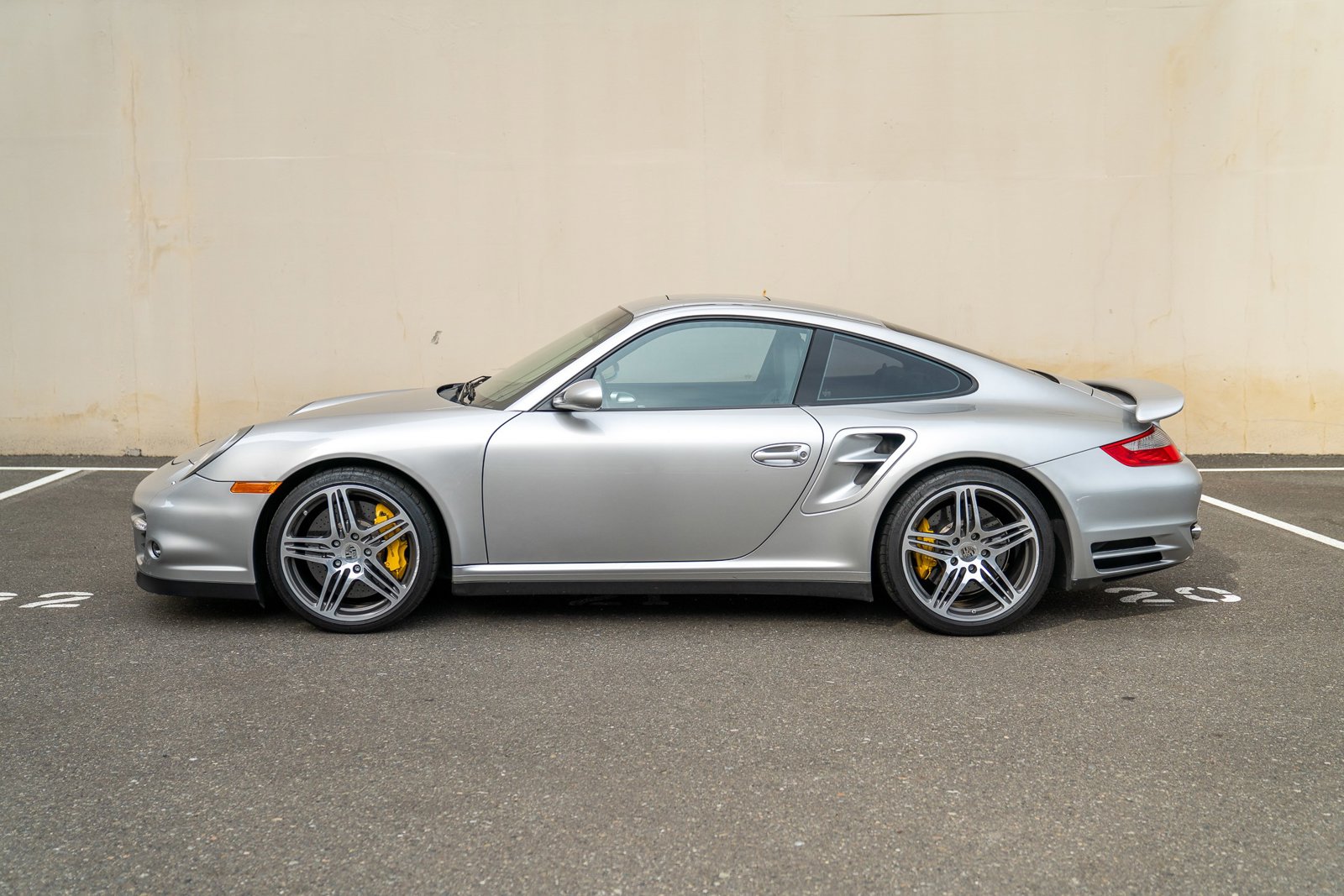 2008 Porsche 911 Turbo Coupe photo 2