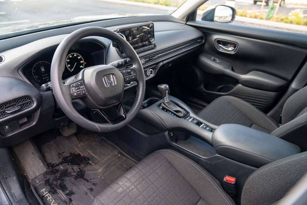 Used 2024 Honda HR-V LX SUV