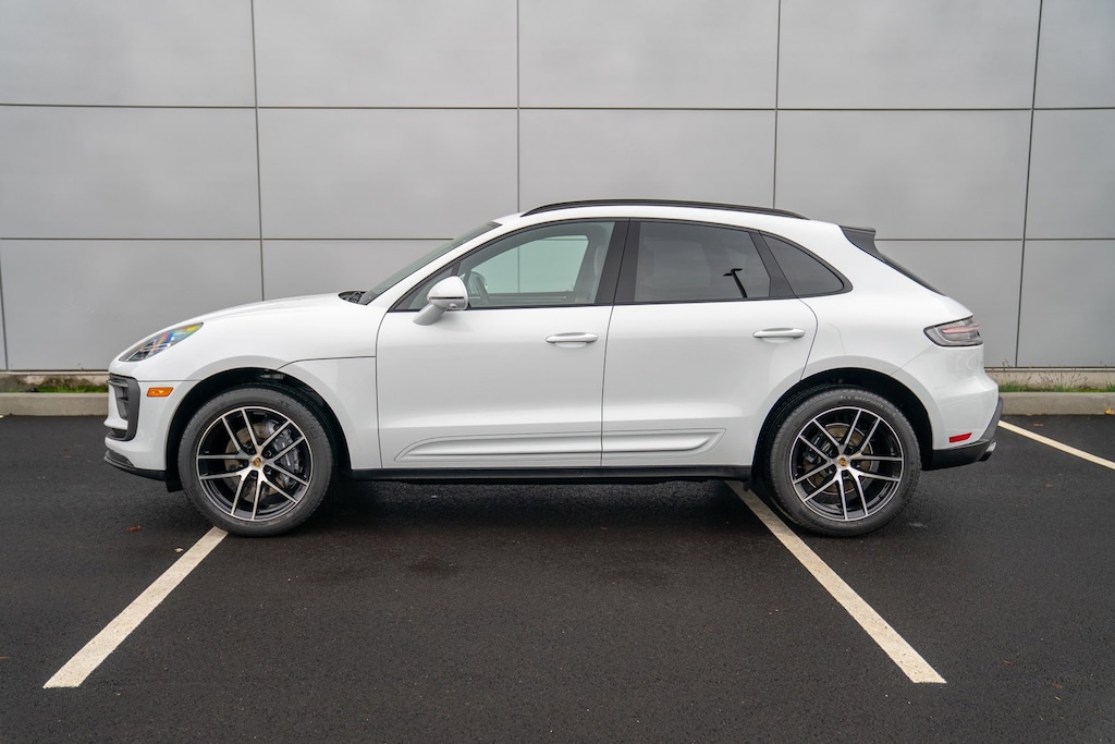 Certified 2025 Porsche Macan SUV