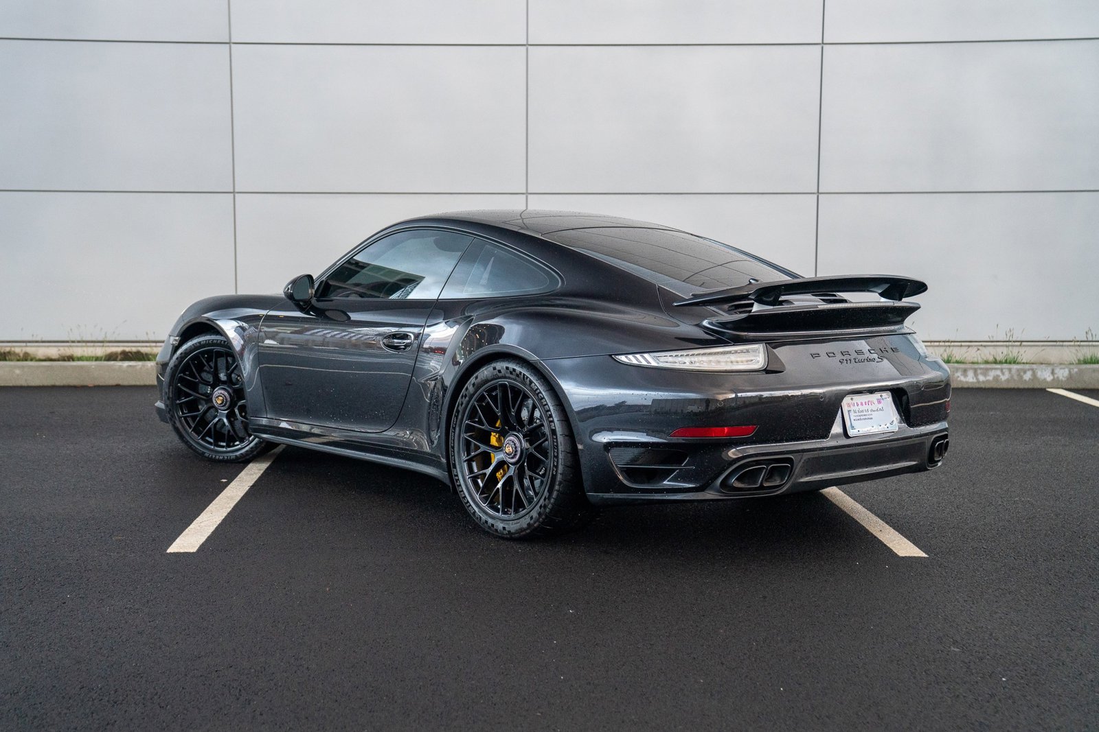2014 Porsche 911 Turbo S Coupe photo 3