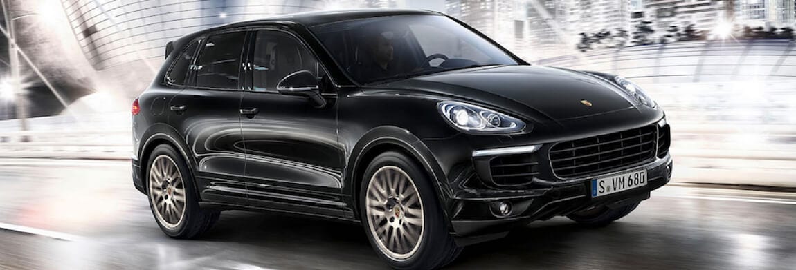 2018 Porsche Cayenne front view