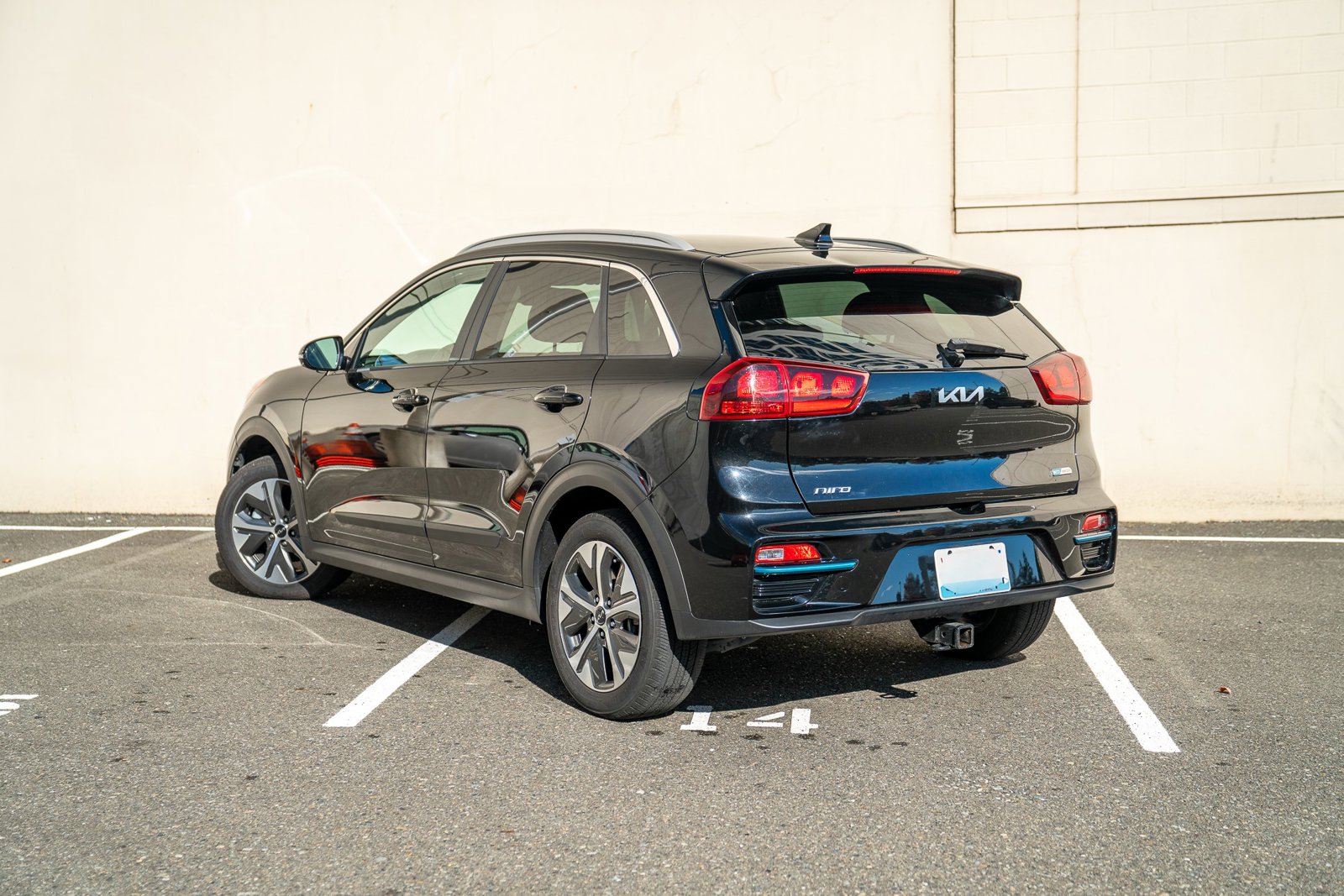 2022 Kia Niro EV EX photo 2