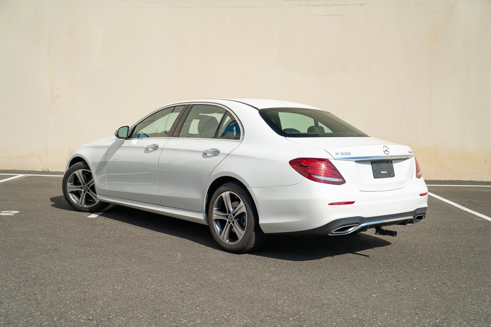 2020 Mercedes Benz E 350 4MATIC Sedan photo 3