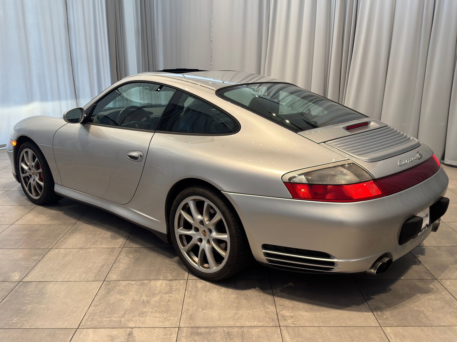 2004 Porsche 911 4S photo 3