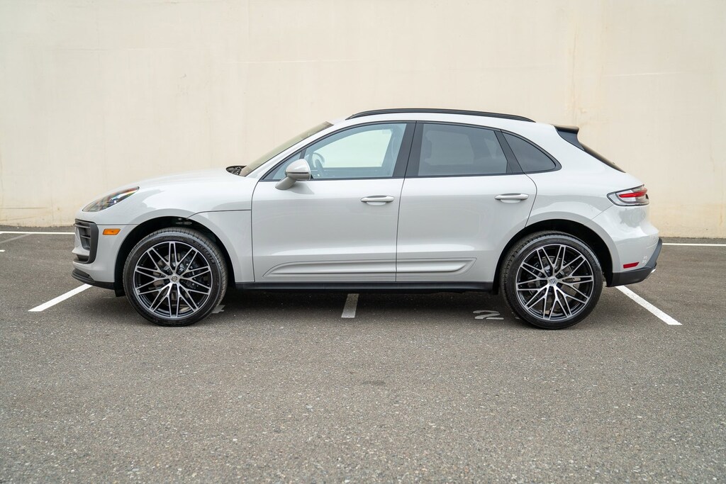Certified 2025 Porsche Macan SUV
