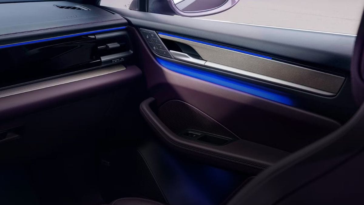 Porsche Macan Electric ambient lighting with communication light