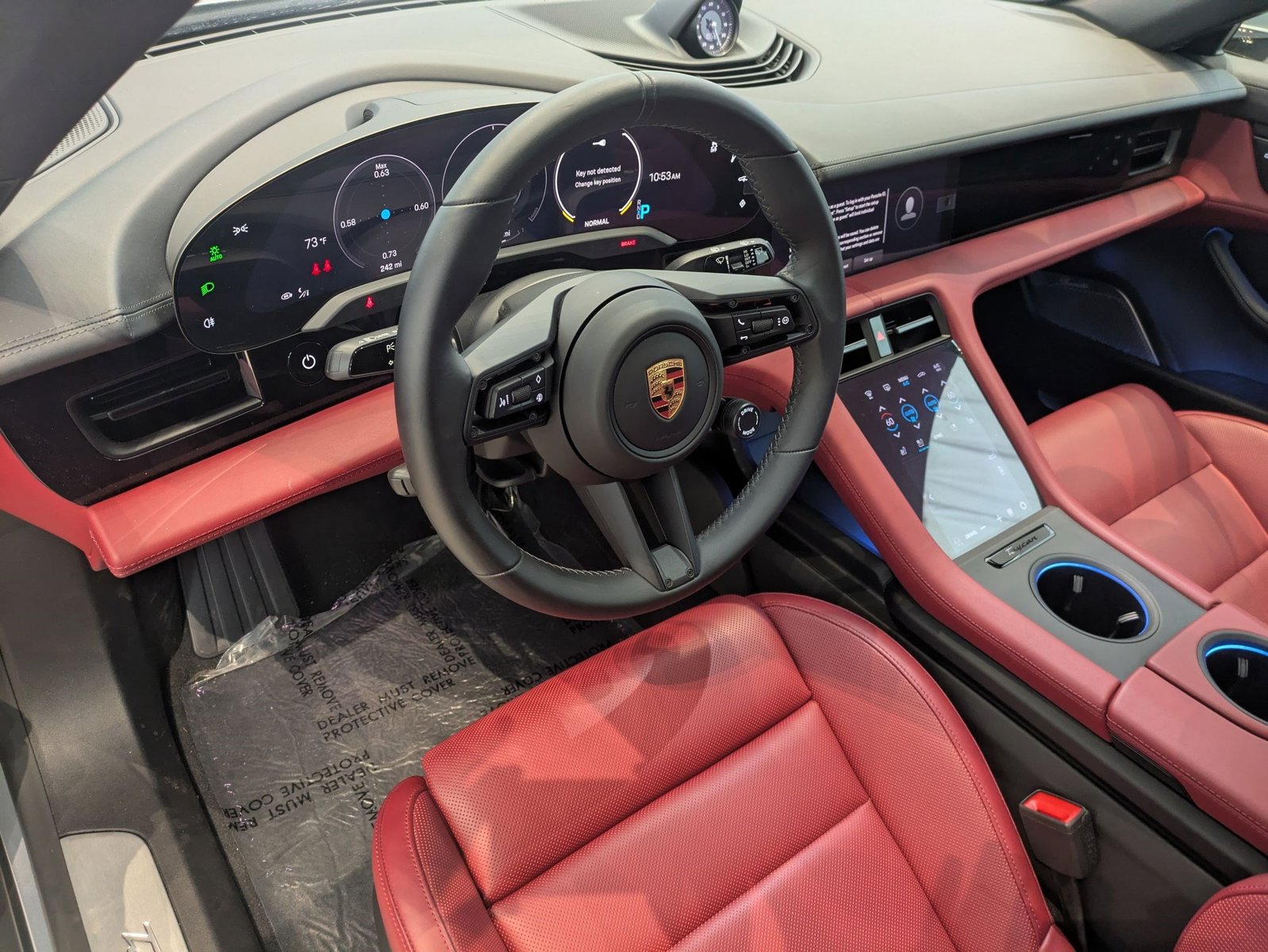 2024 Porsche Taycan Cross Turismo 4S photo 4
