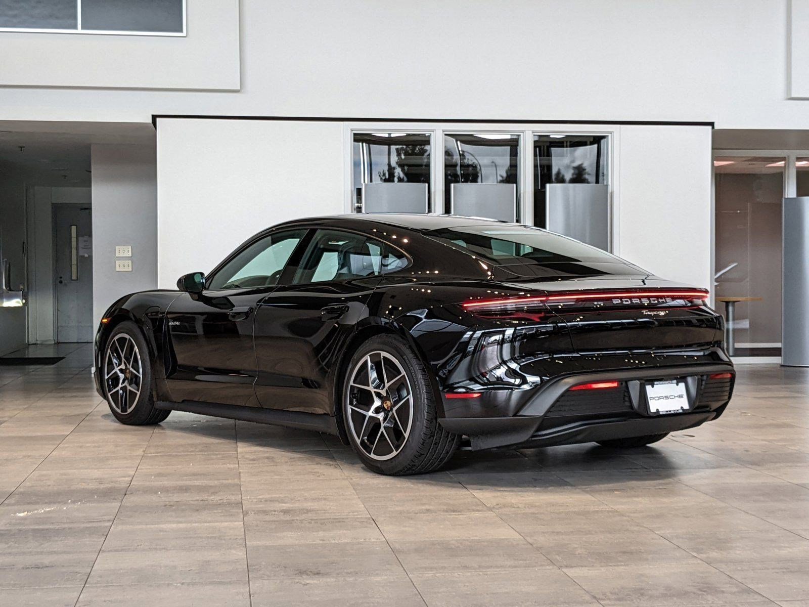 2025 Porsche Taycan photo 2