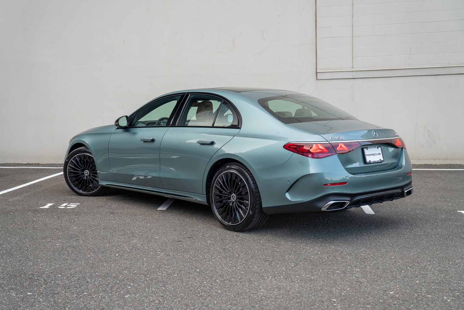 2024 Mercedes Benz E 450 4MATIC Sedan photo 3