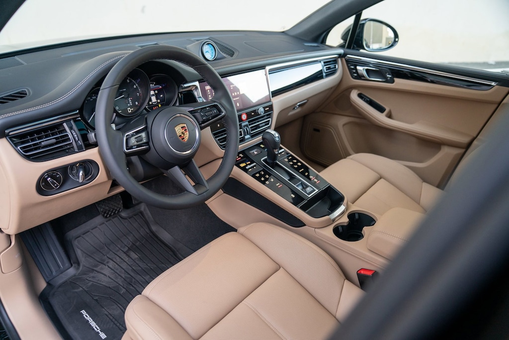New 2026 Porsche Macan SUV