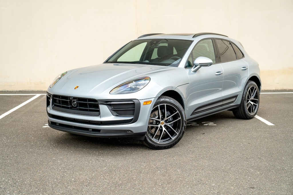 New 2026 Porsche Macan  SUV