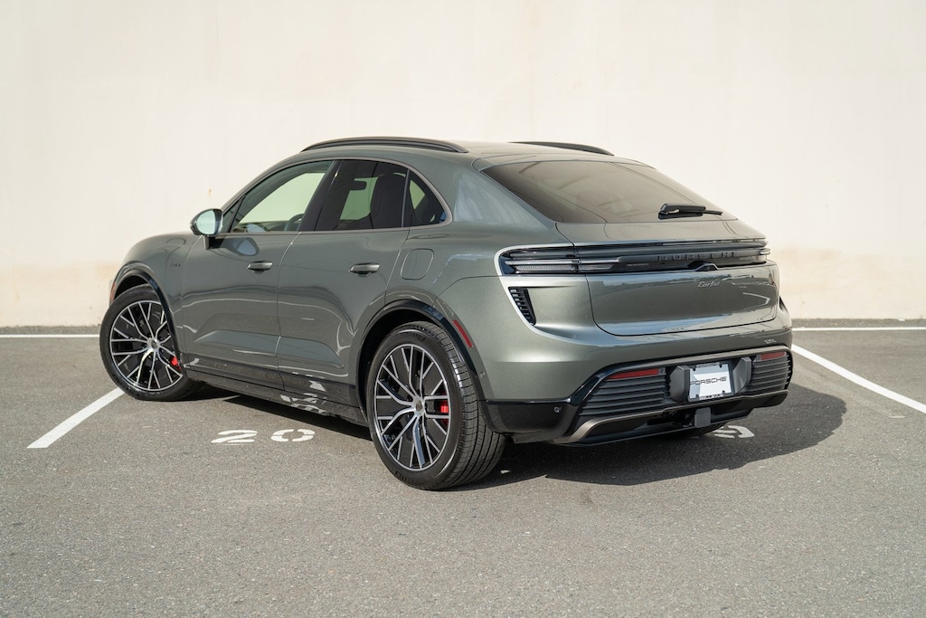 New 2025 Porsche Macan Electric Turbo SUV