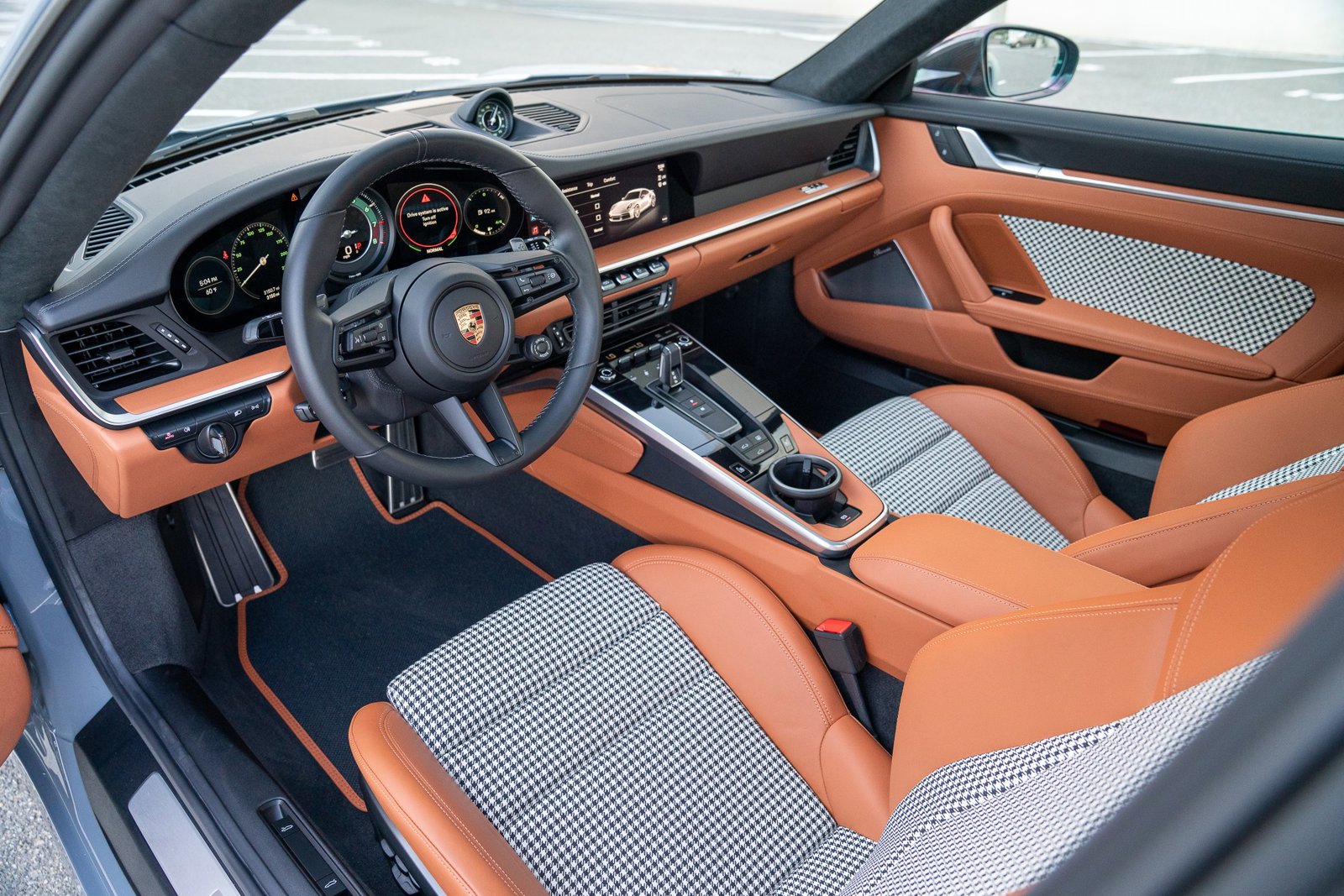 2024 Porsche 911 Turbo S photo 4