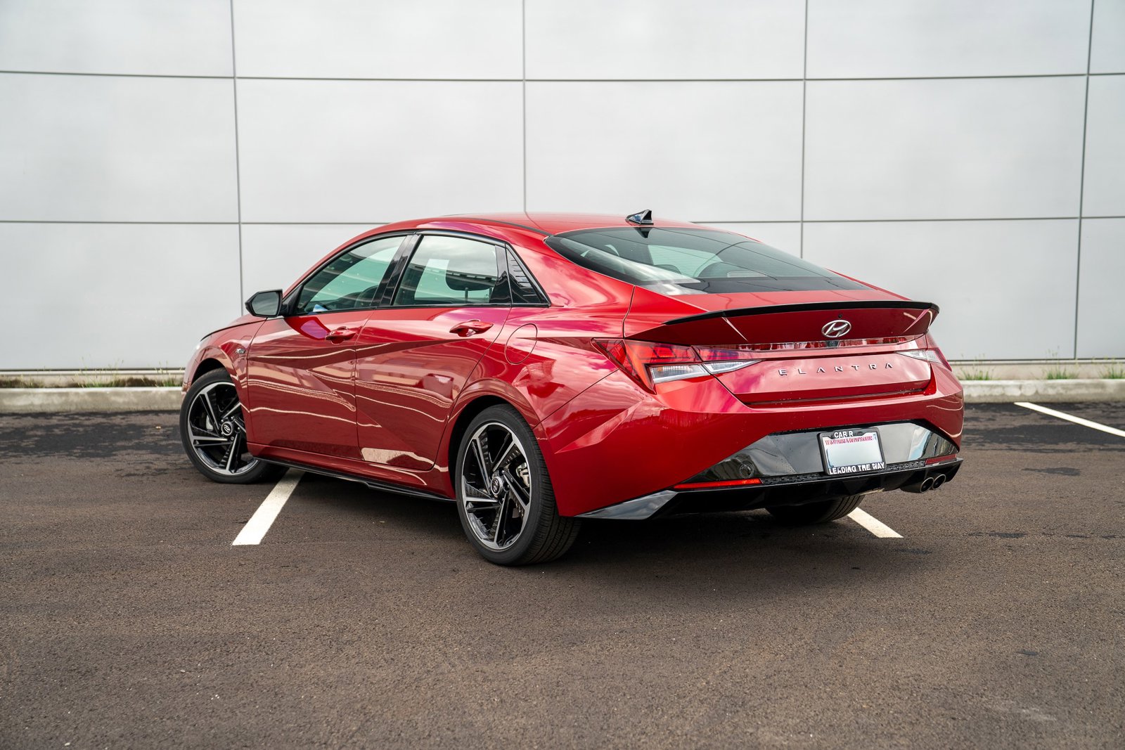 2023 Hyundai Elantra N Line photo 3