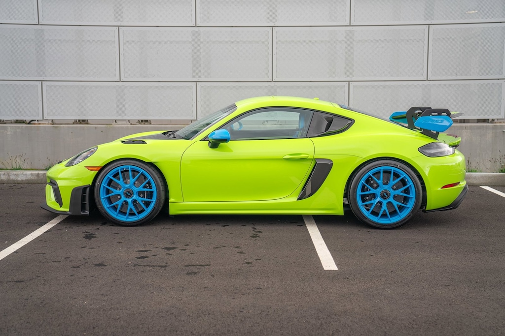 New 2025 Porsche 718 Cayman GT4 RS Coupe