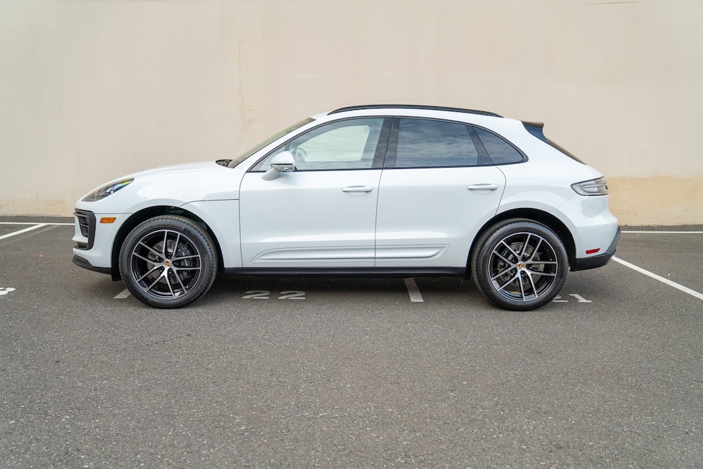 New 2026 Porsche Macan SUV