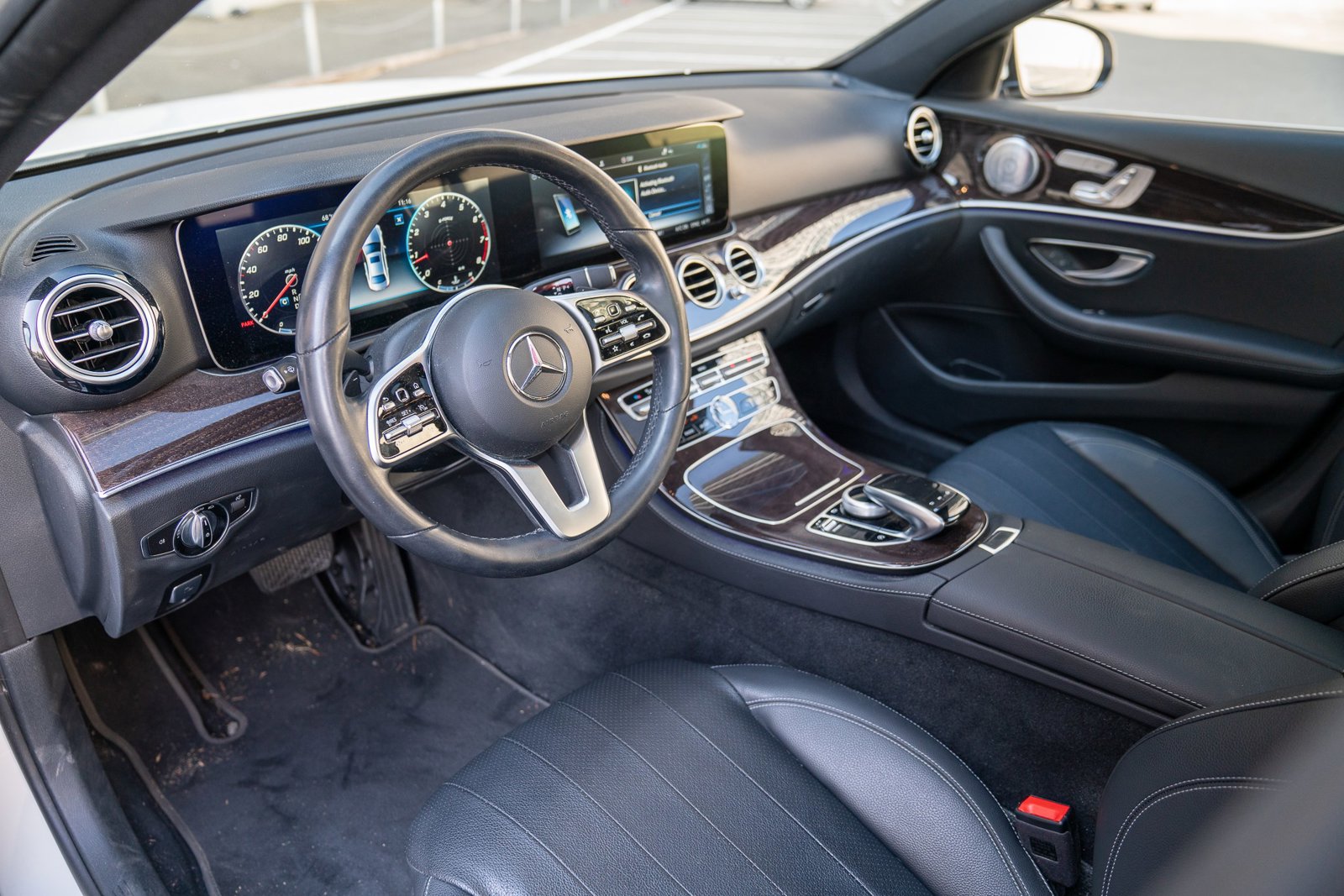 2020 Mercedes Benz E 350 4MATIC Sedan photo 4