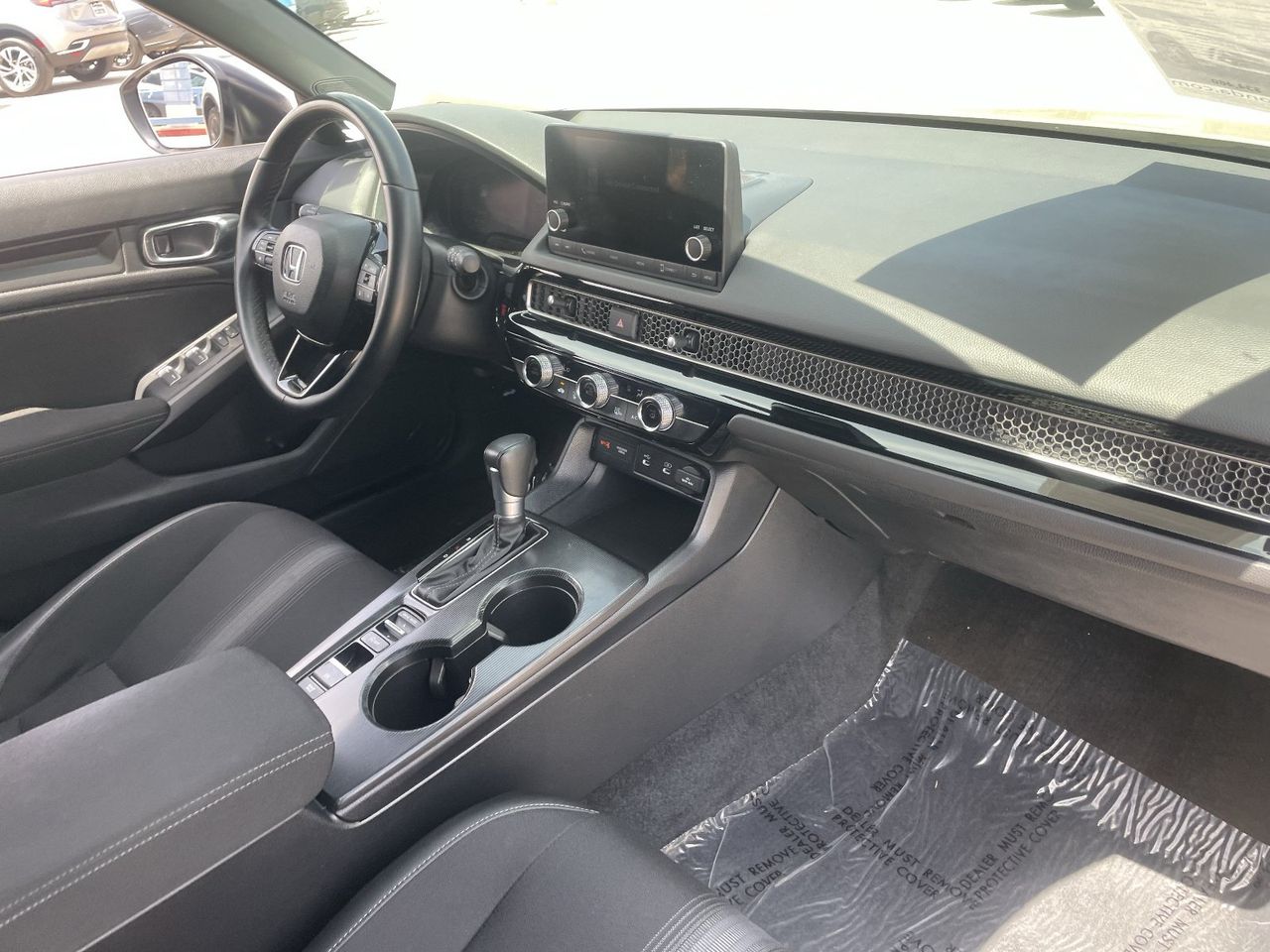 2025 Honda Civic Hatchback Sport - Photo 10