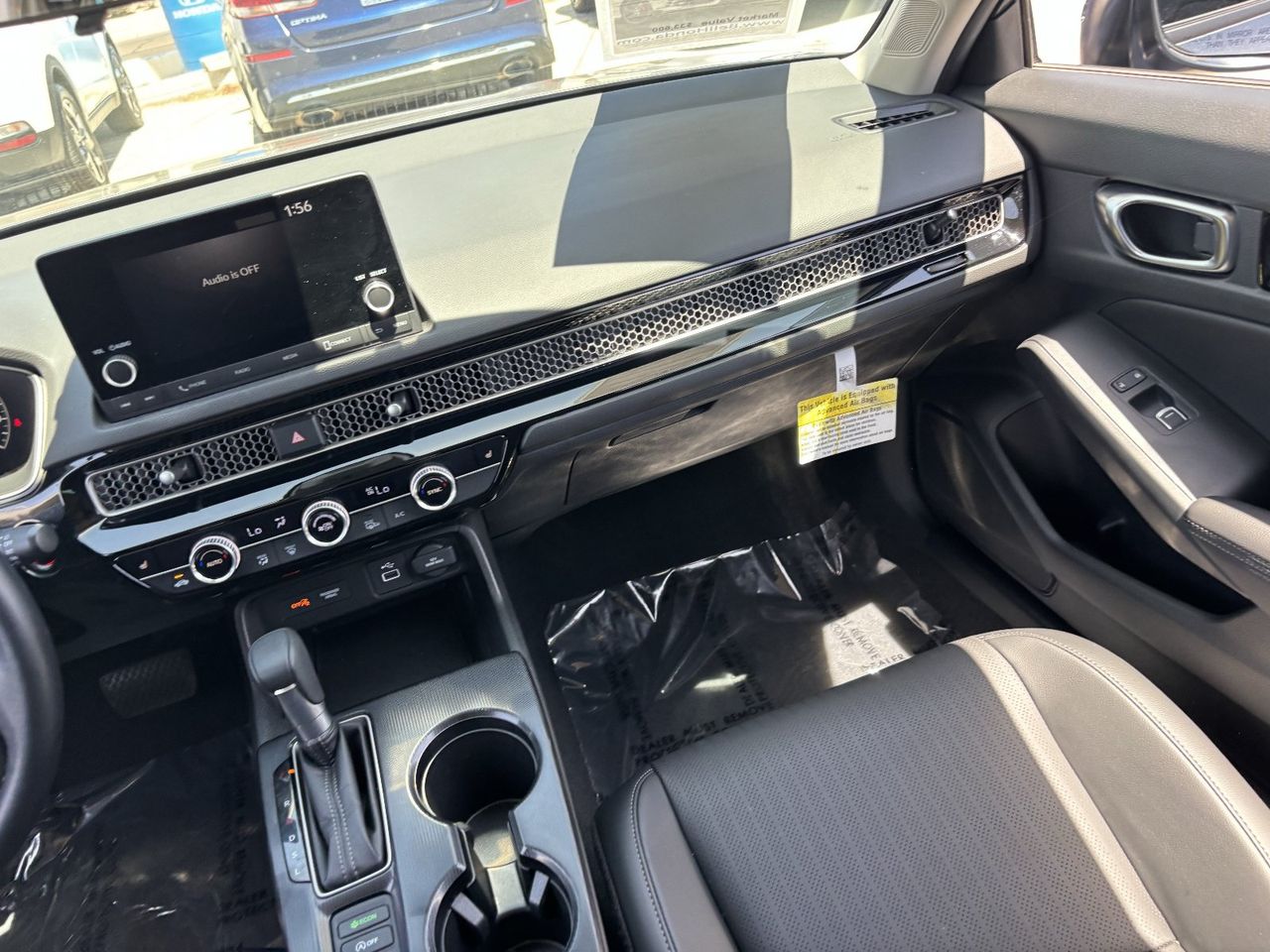 2024 Honda Civic Hatchback EX-L - Photo 14