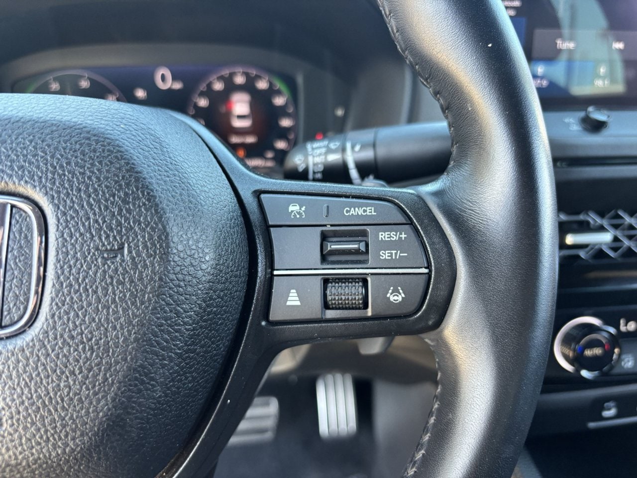 2024 Honda Accord Hybrid Sport-L - Photo 29