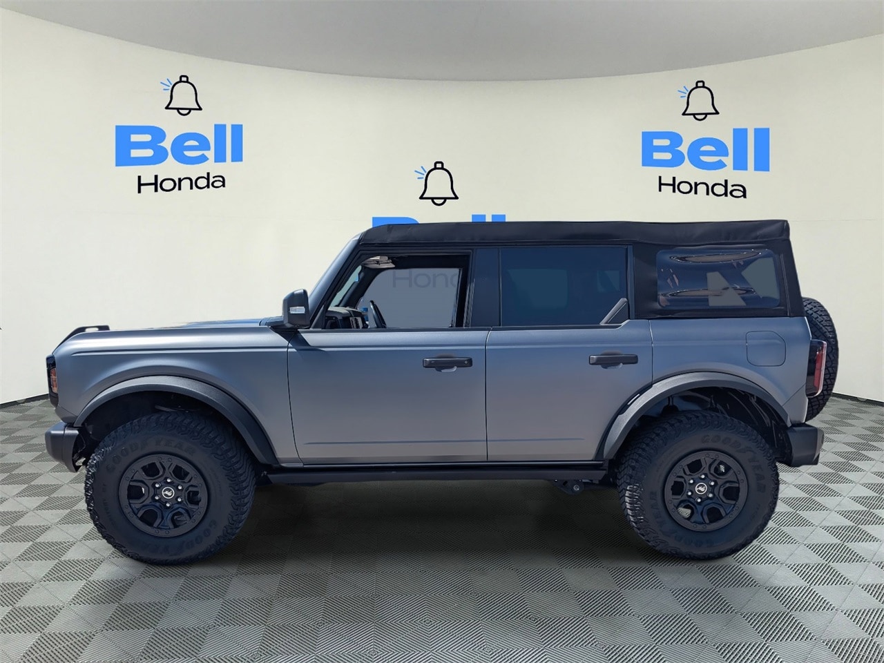 Used 2023 Ford Bronco 4-Door Wildtrak with VIN 1FMEE5DP2PLB33388 for sale in Phoenix, AZ