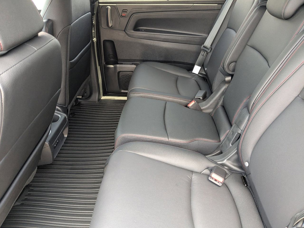 2026 Honda Odyssey Sport L - Photo 11