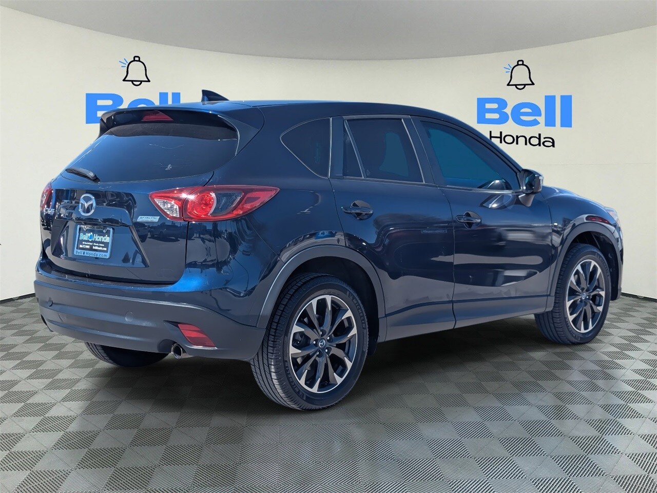 2016 Mazda CX-5 Grand Touring photo 3