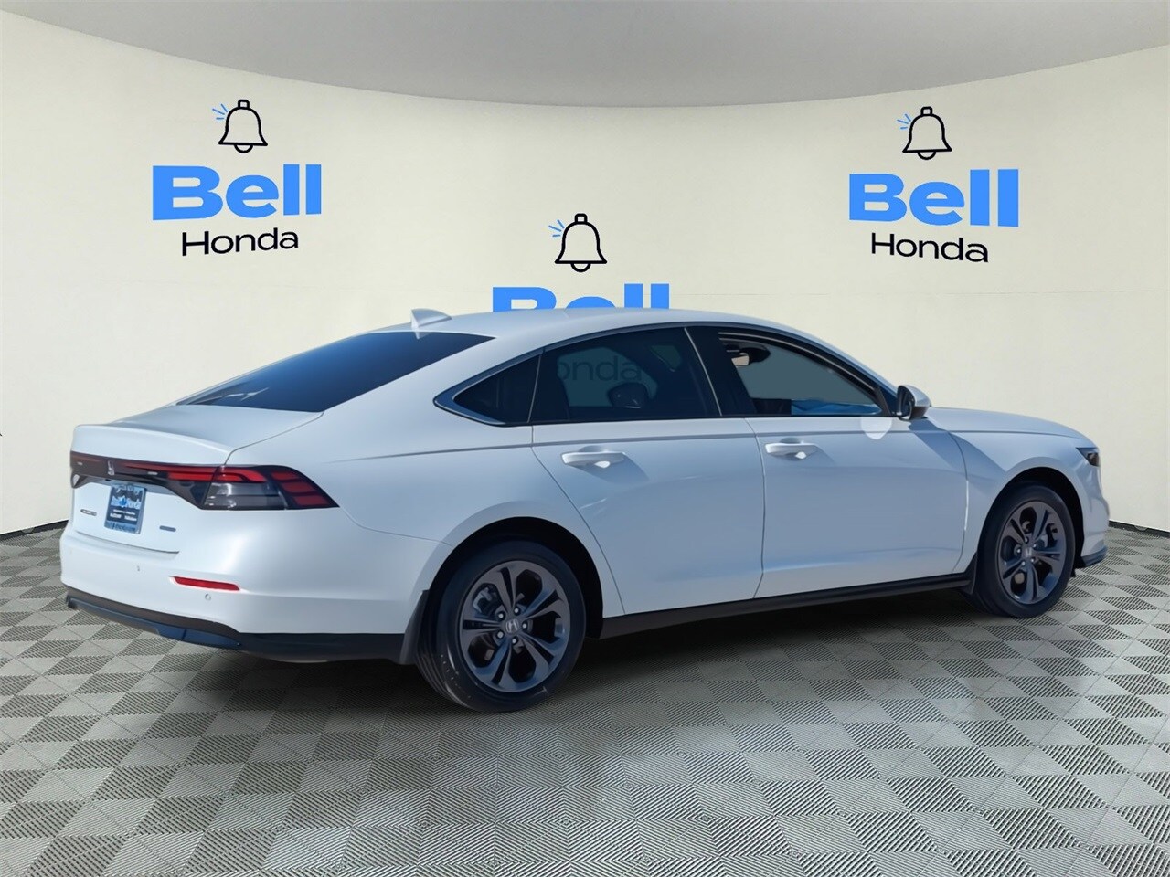 2025 Honda Accord Hybrid EX-L photo 3