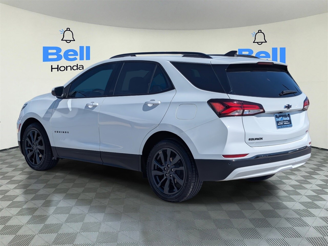 2022 Chevrolet Equinox RS photo 2