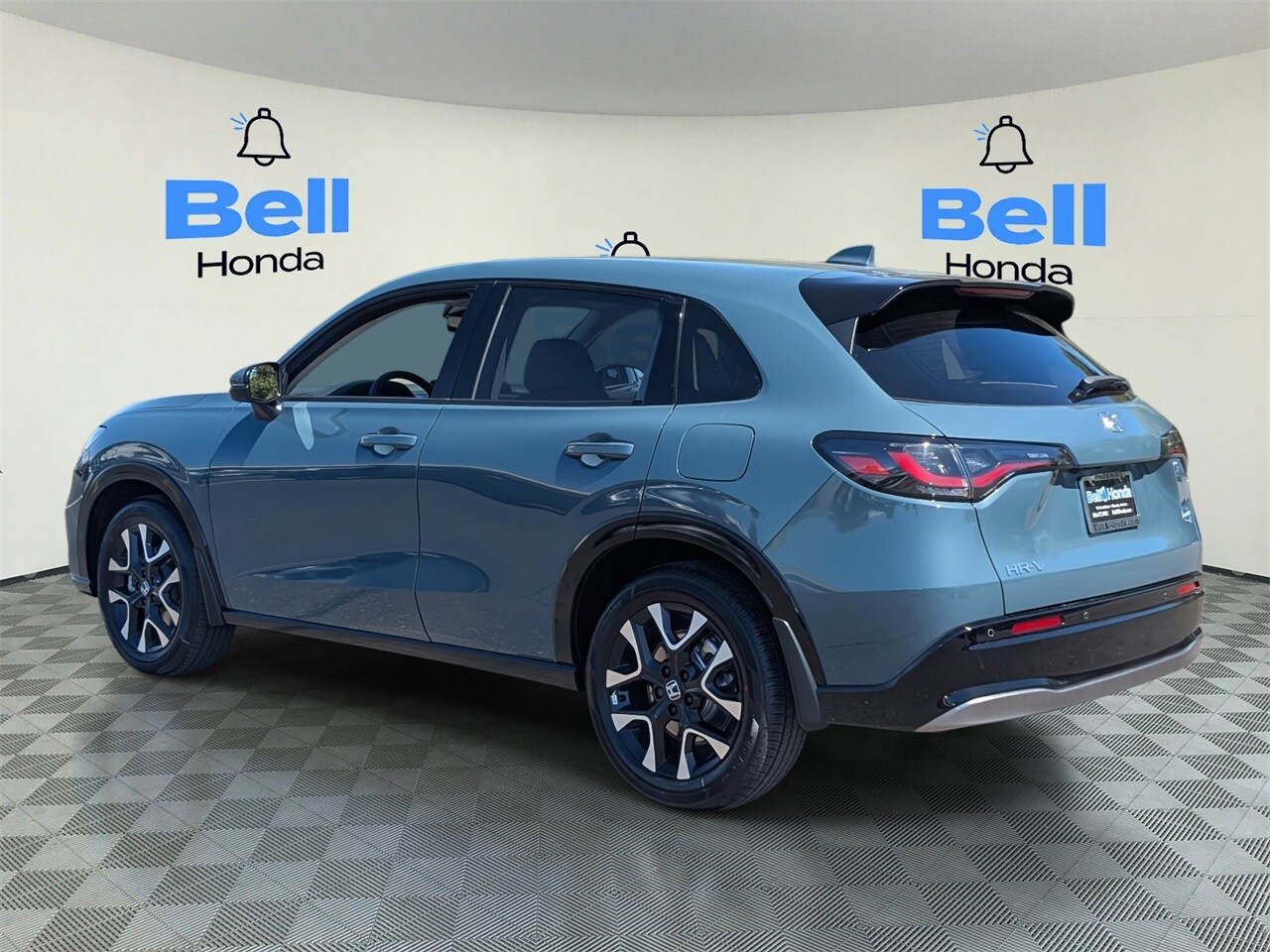 2026 Honda HR-V EX-L photo 2