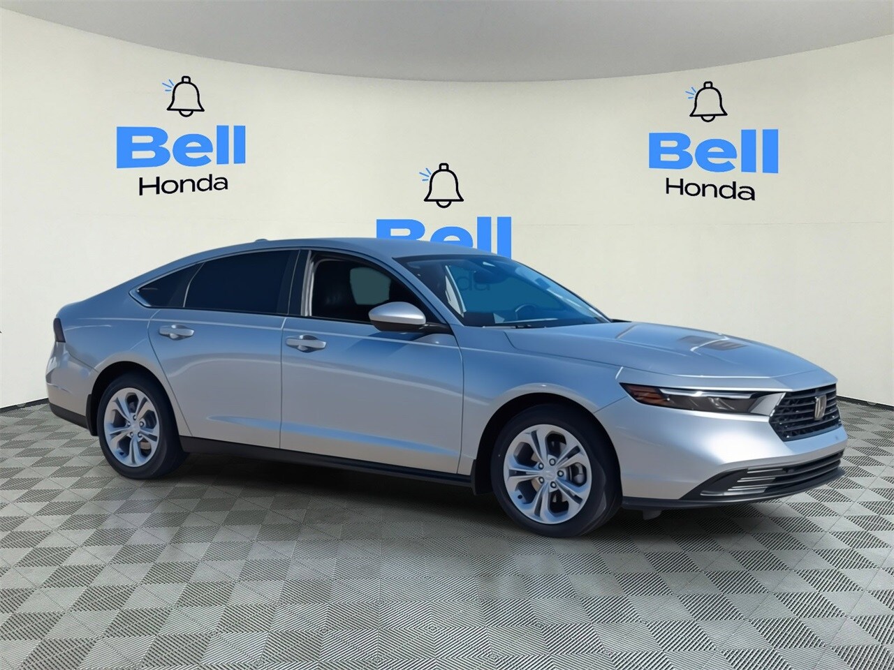 2025 Honda Accord LX photo 4