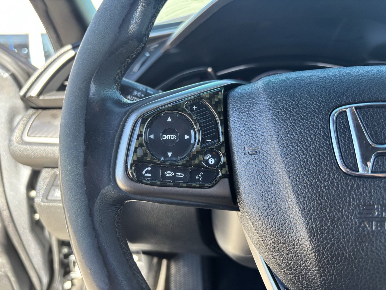 2018 Honda Civic Hatchback Sport Touring - Photo 26