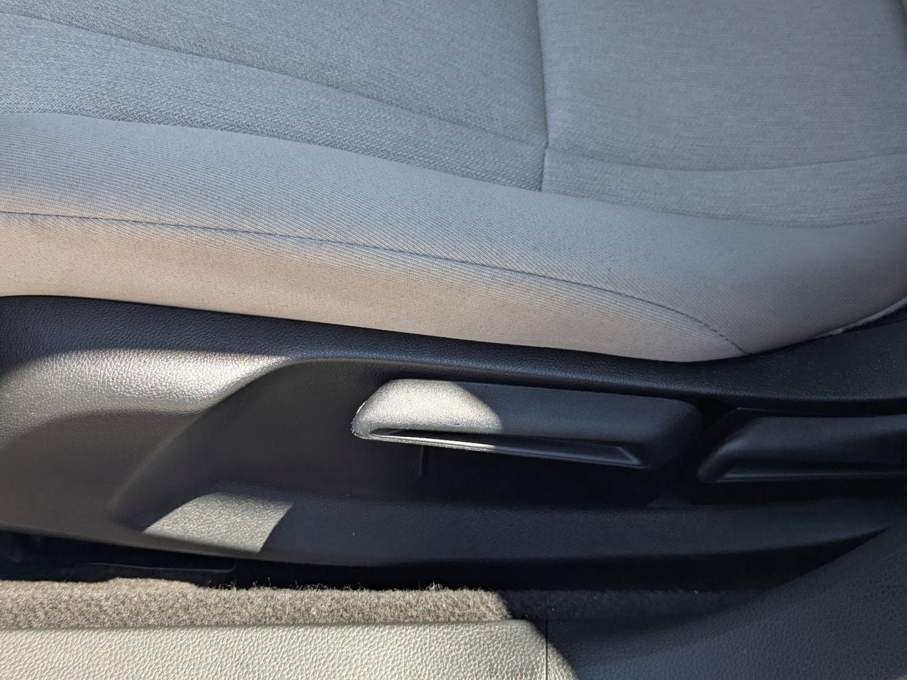 2024 Honda Accord LX - Photo 18