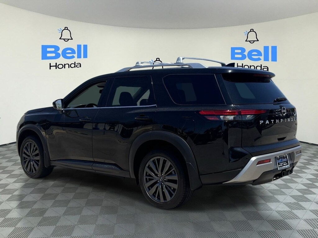 Used 2022 Nissan Pathfinder SL SUV