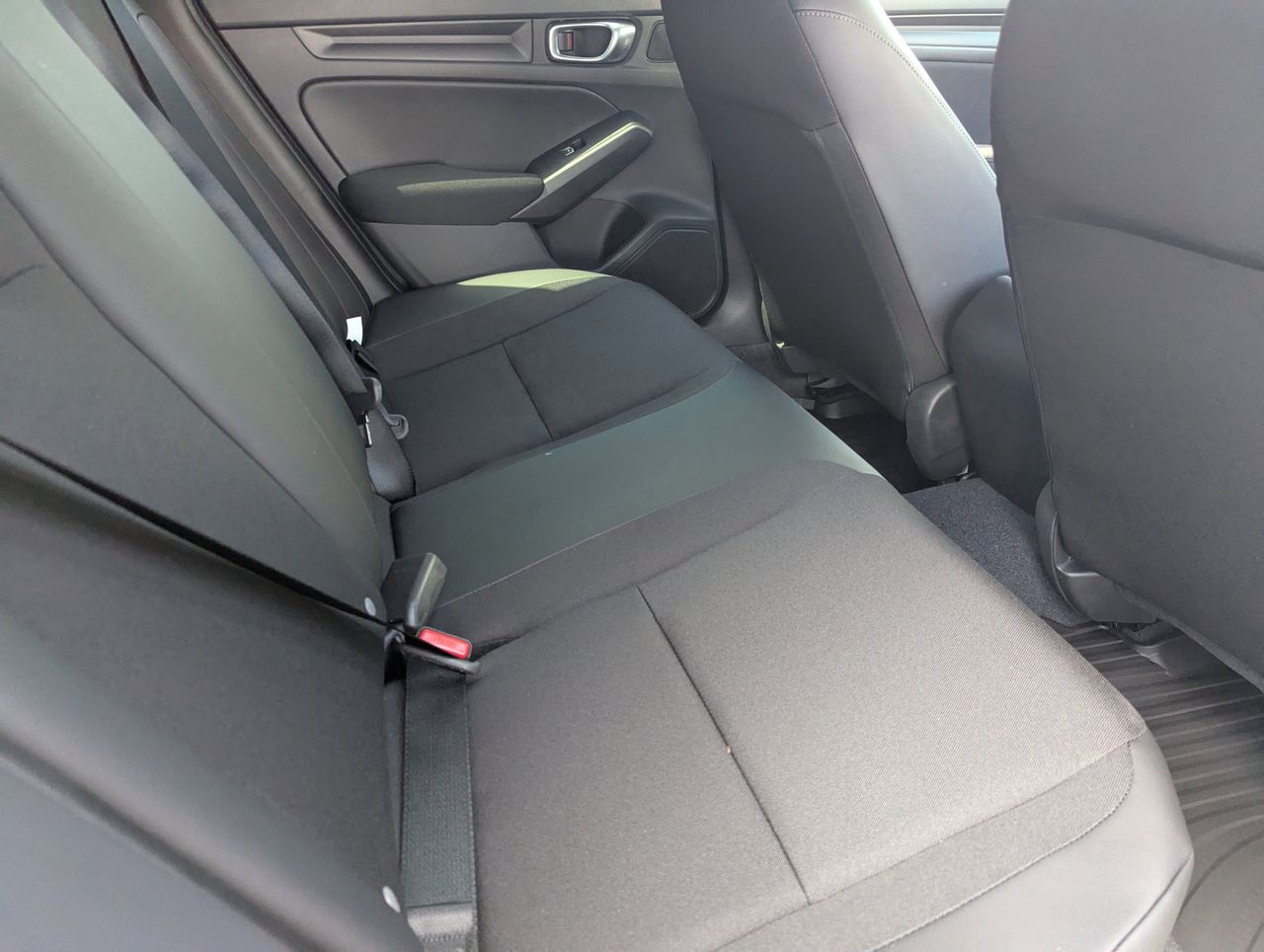 2026 Honda Civic Hatchback Sport - Photo 9