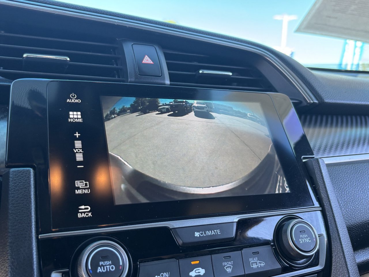 2018 Honda Civic Hatchback Sport Touring - Photo 21