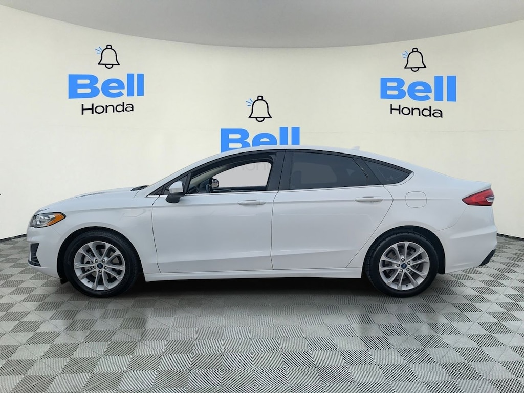 Used 2020 Ford Fusion SE Sedan