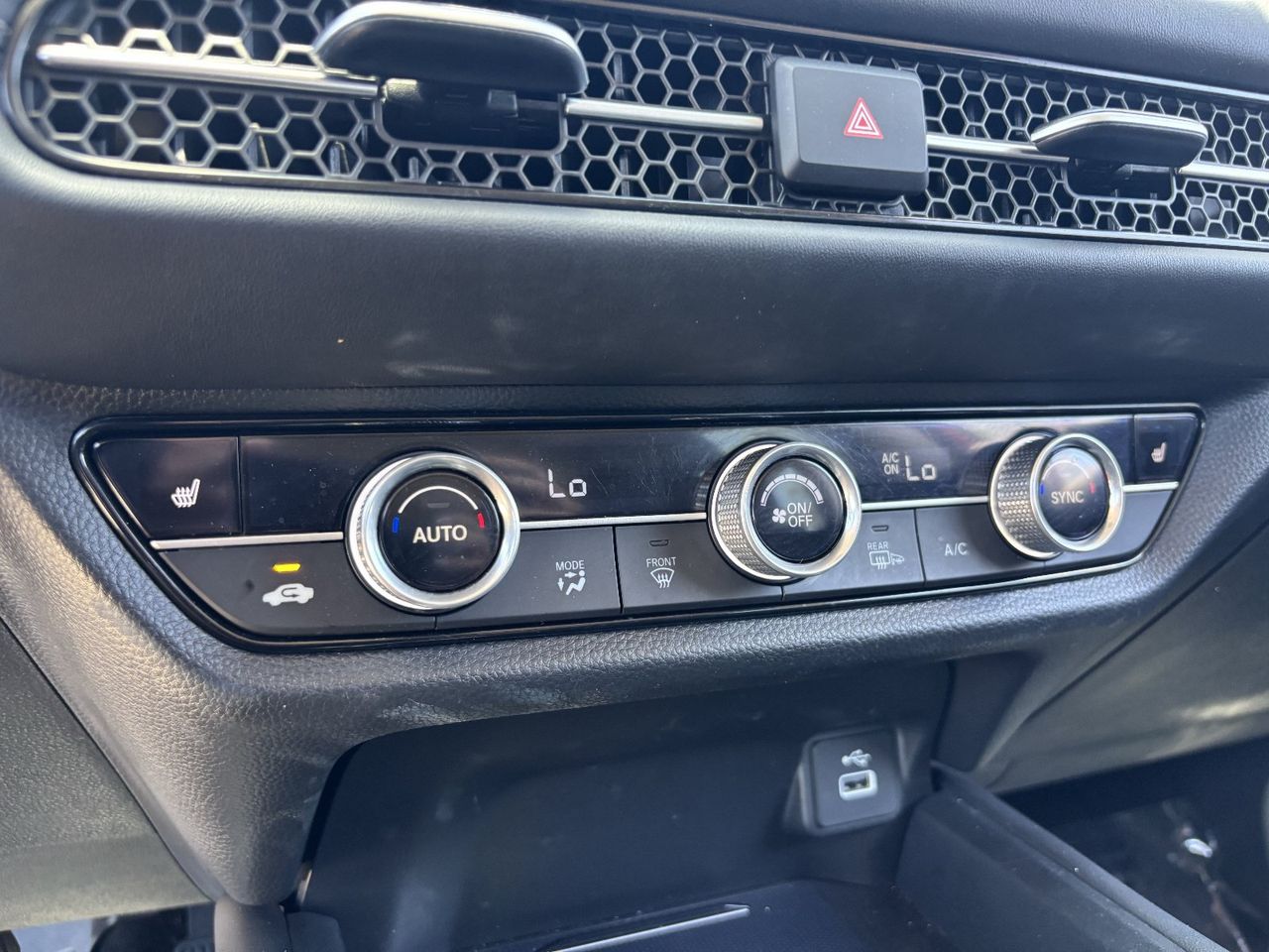 2025 Honda HR-V EX-L - Photo 22