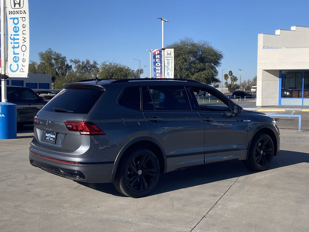 Used 2023 Volkswagen Tiguan 2.0T SE R-Line Black SUV