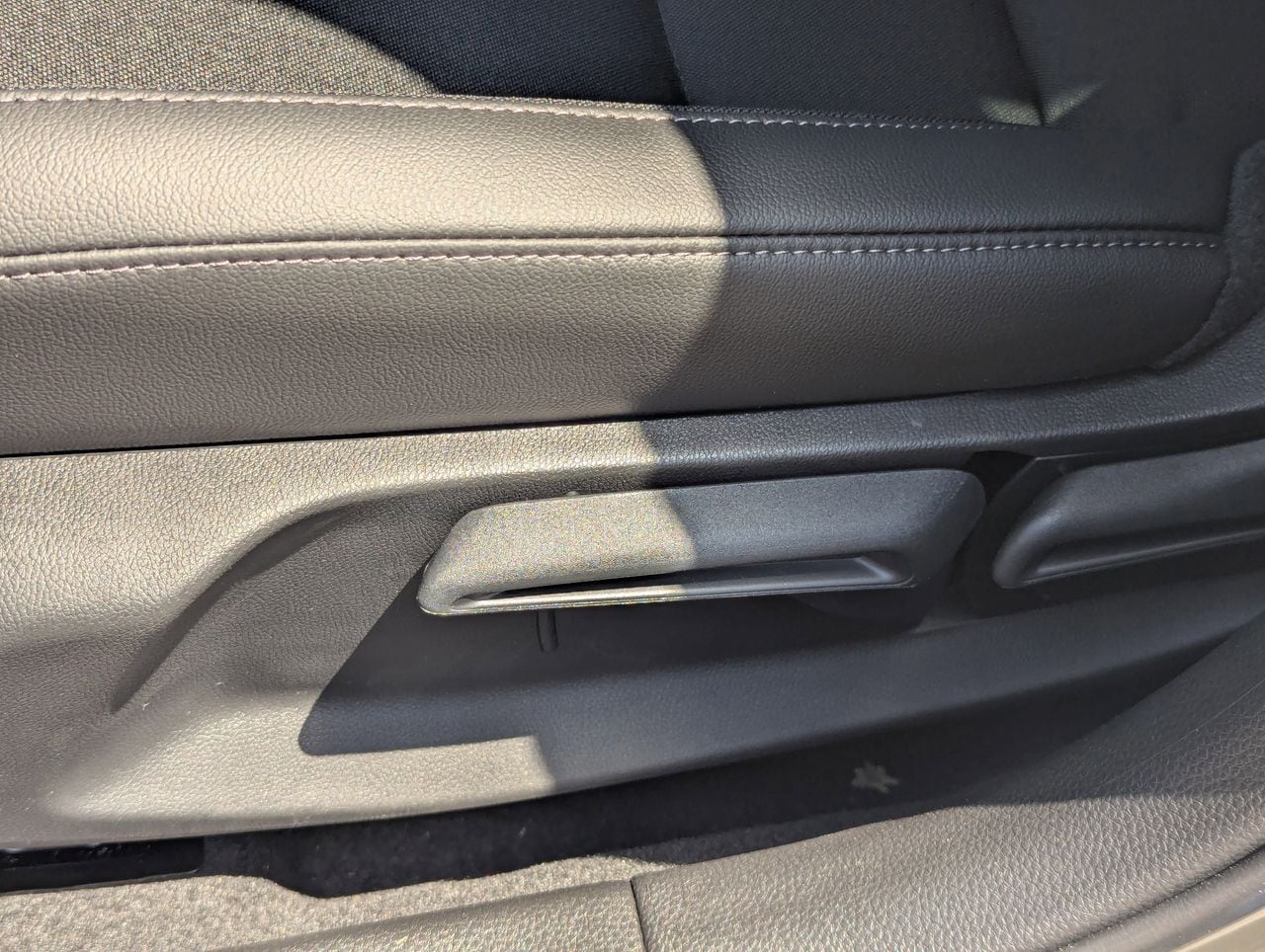 2026 Honda Civic Hatchback Sport - Photo 12