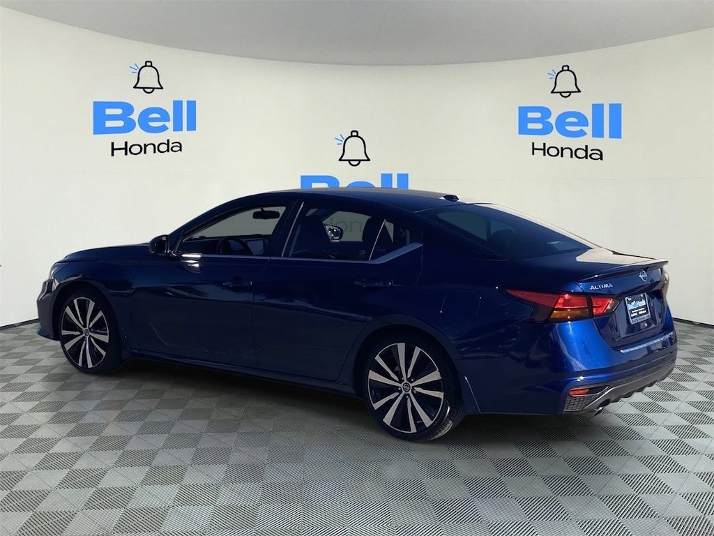 Used 2021 Nissan Altima 2.5 SR Sedan