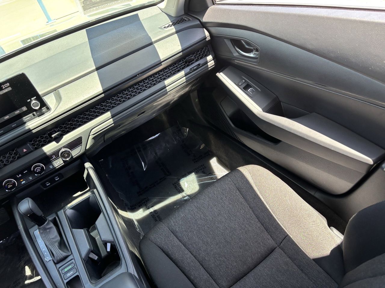2024 Honda Accord LX - Photo 15